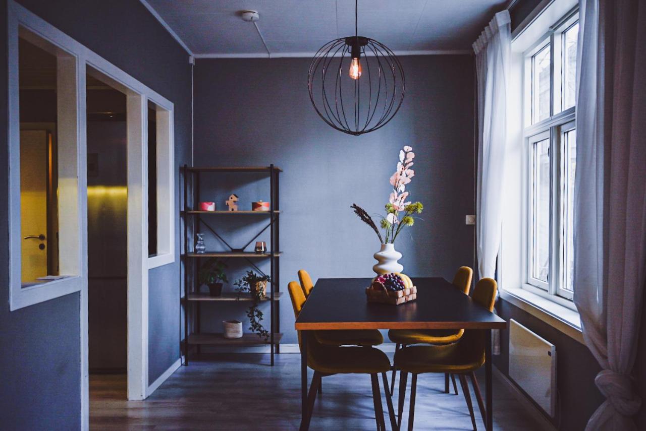 Moderne Leilighet Ved Solsiden I Trondheim Luaran gambar